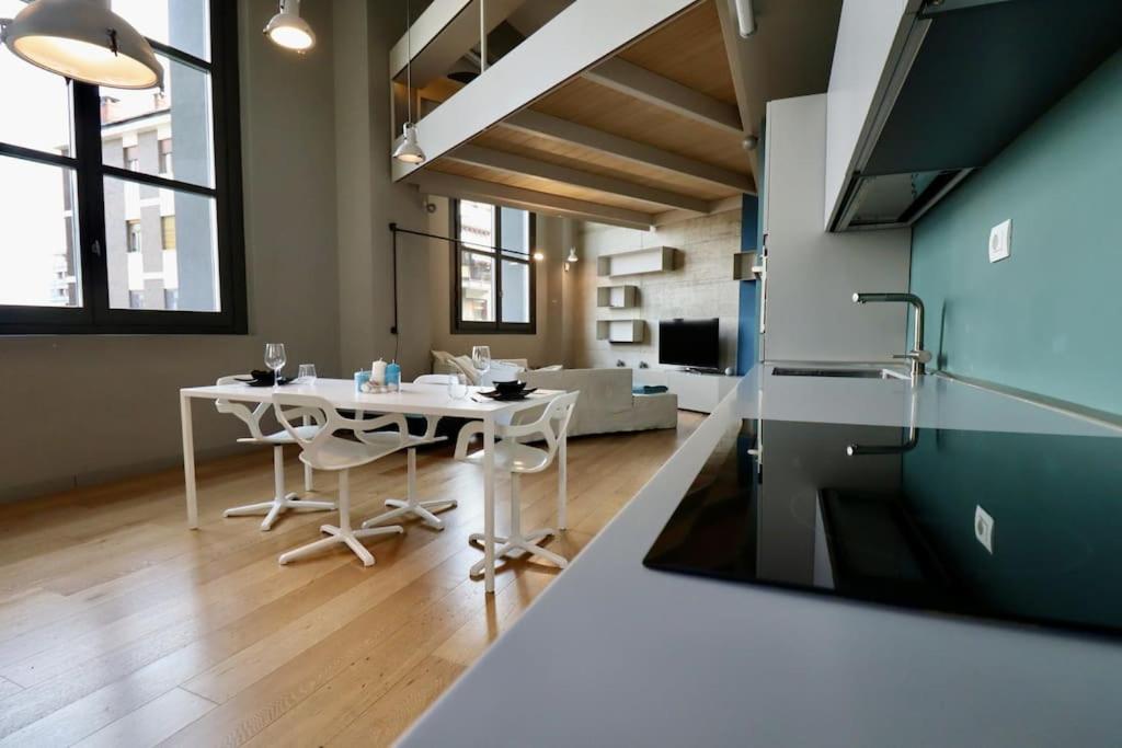 Apartamento Casa Hollywood Centro, Mole Antonelliana Turín Exterior foto