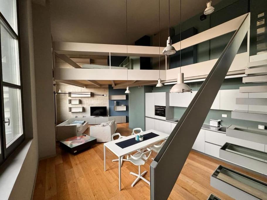 Apartamento Casa Hollywood Centro, Mole Antonelliana Turín Exterior foto